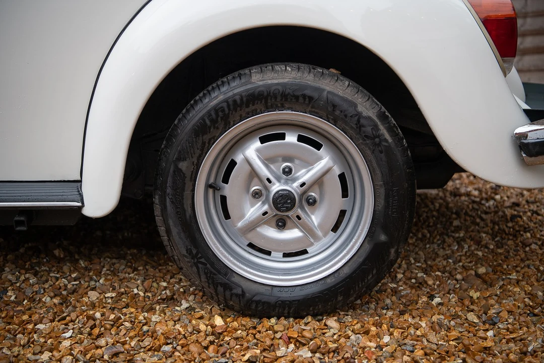 1979 Volkswagen Super Beetle - Image 16 of 30