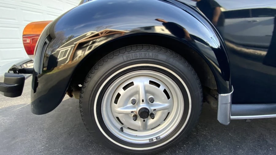 1979 Volkswagen Super Beetle - Image 13 of 16