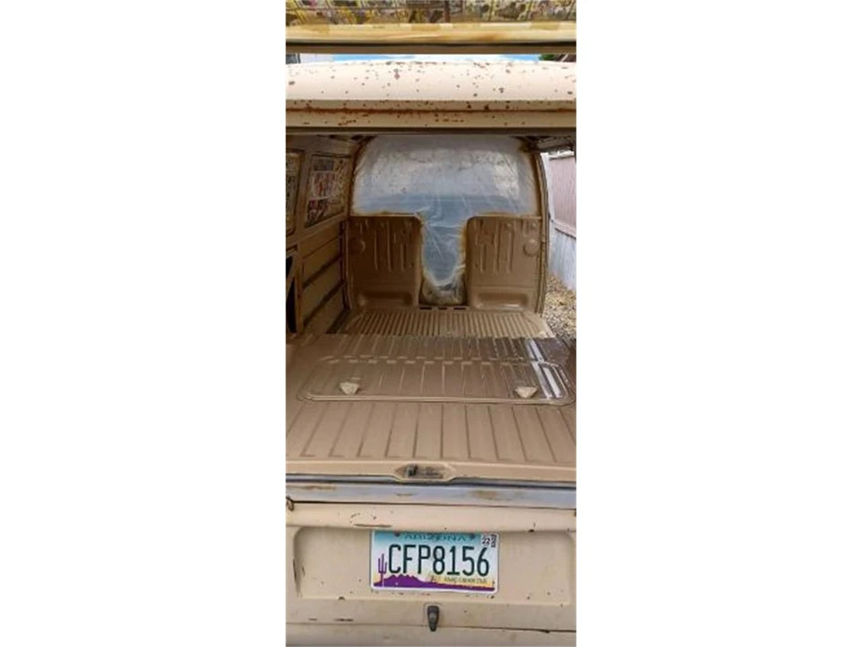 1979 Volkswagen Bay-Window Bus - Image 4 of 11