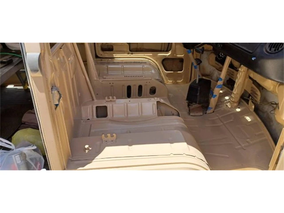 1979 Volkswagen Bay-Window Bus - Image 5 of 11