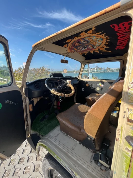 1979 Volkswagen Bay-Window Bus - Image 3 of 15