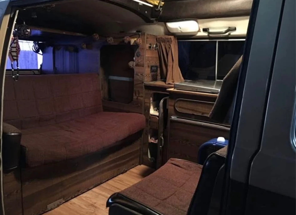 1979 Volkswagen Bay-Window Bus - Image 9 of 31