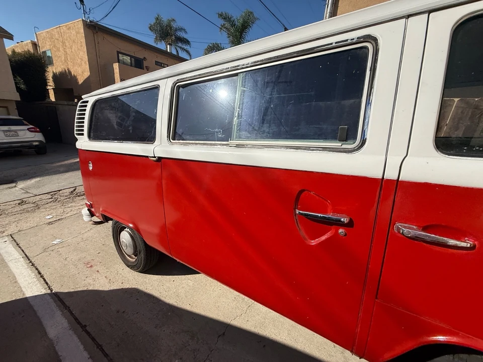 1979 Volkswagen Bay-Window Bus - Image 7 of 21