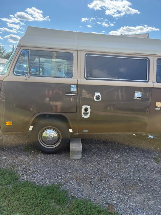 1979 Volkswagen Bay-Window Bus - Image 17 of 31