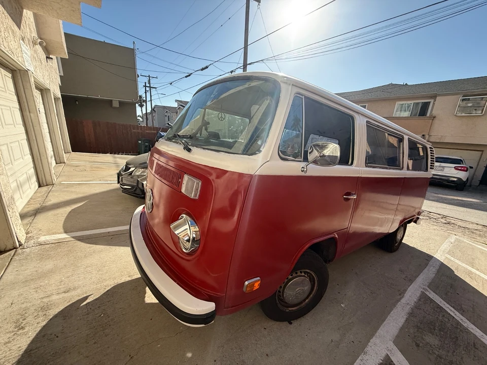 1979 Volkswagen Bay-Window Bus - Image 3 of 21