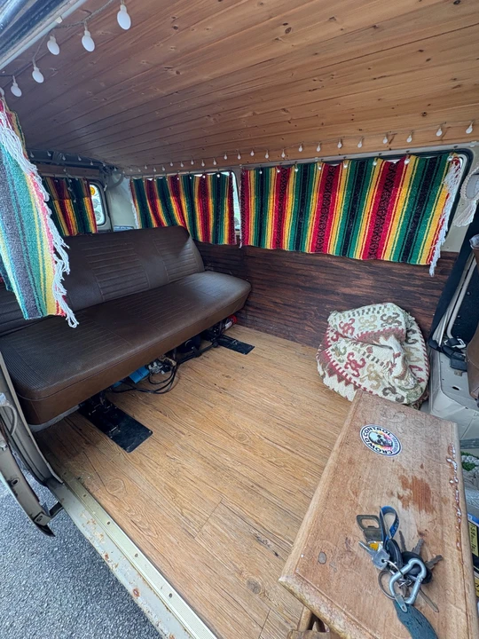 1979 Volkswagen Bay-Window Bus - Image 12 of 15