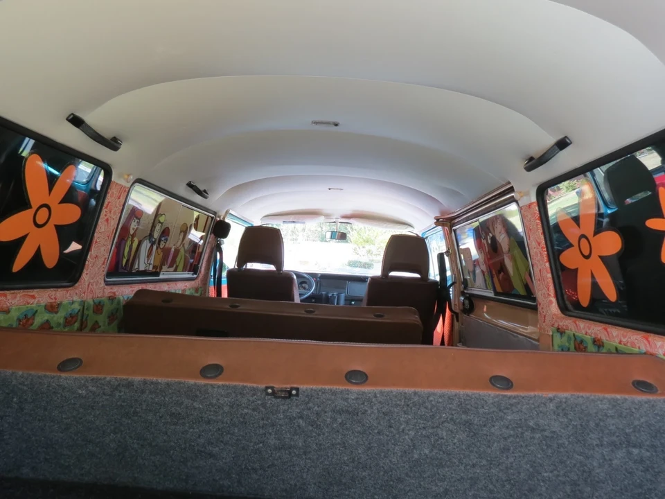 1979 Volkswagen Bay-Window Bus - Image 13 of 13