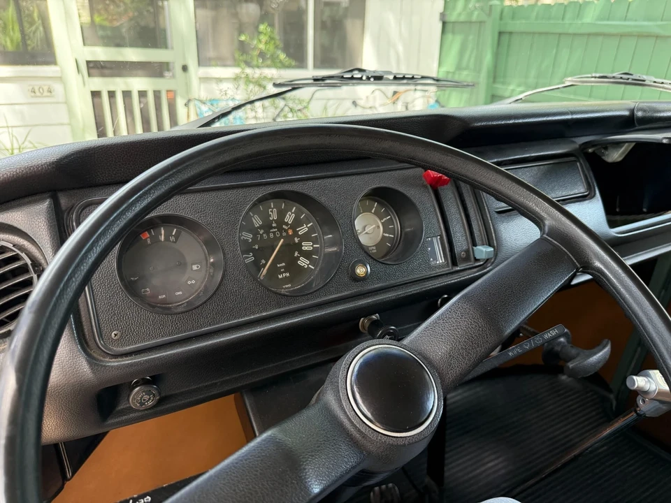 1979 Volkswagen Bay-Window Bus - Image 12 of 18