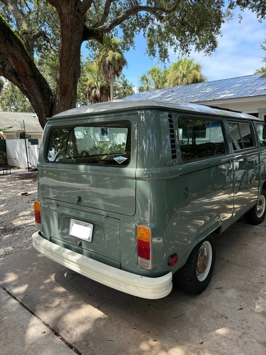 1979 Volkswagen Bay-Window Bus - Image 16 of 18