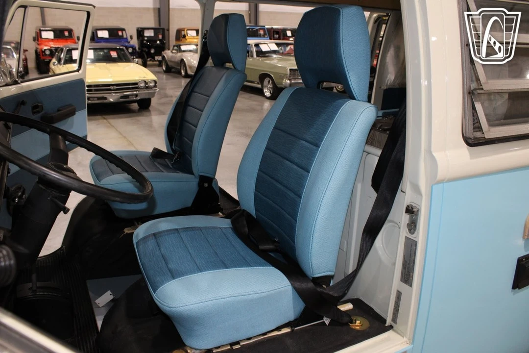 1979 Volkswagen Bay-Window Camper - Image 8 of 12