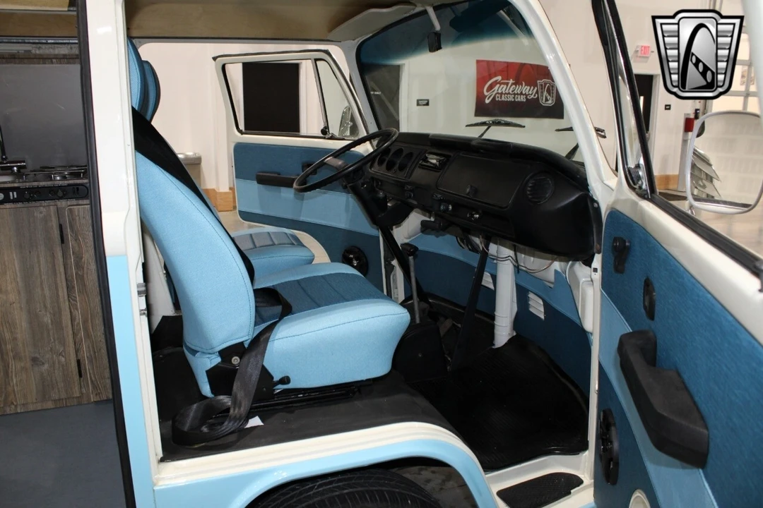 1979 Volkswagen Bay-Window Camper - Image 8 of 12
