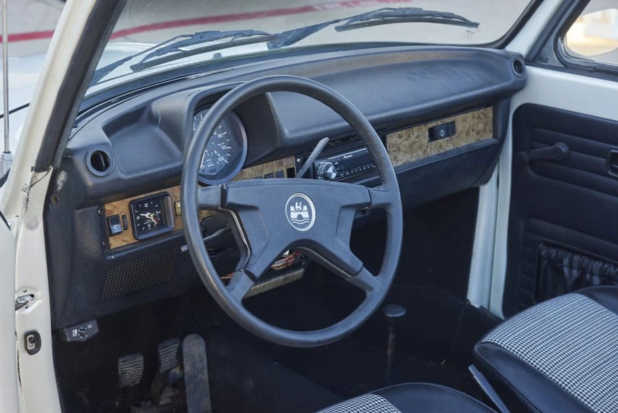 1979 Volkswagen Super Beetle - Image 5 of 12