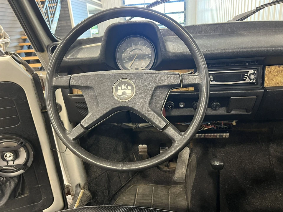 1979 Volkswagen Super Beetle - Image 21 of 31