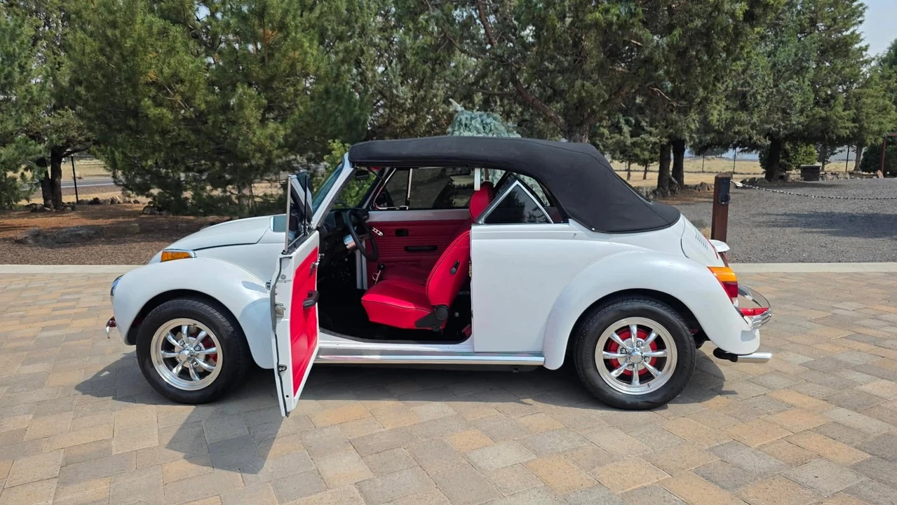 1979 Volkswagen Super Beetle - Image 13 of 31