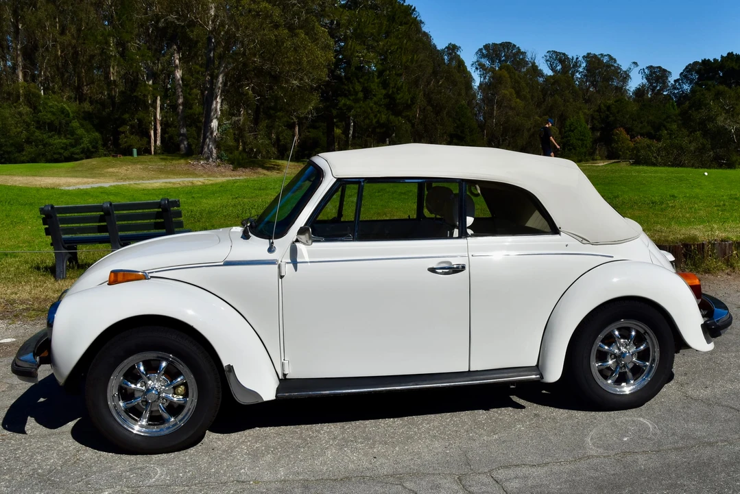 1979 Volkswagen Super Beetle - Image 2 of 31