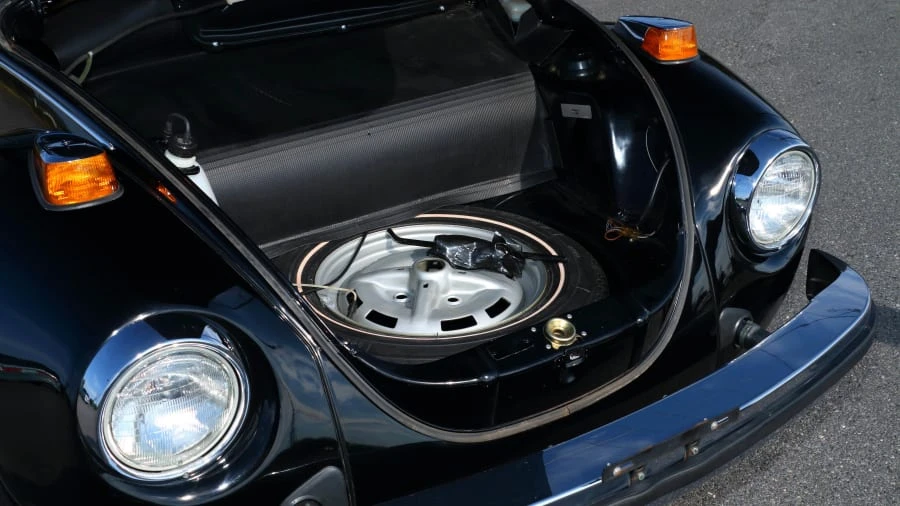 1979 Volkswagen Super Beetle - Image 10 of 12