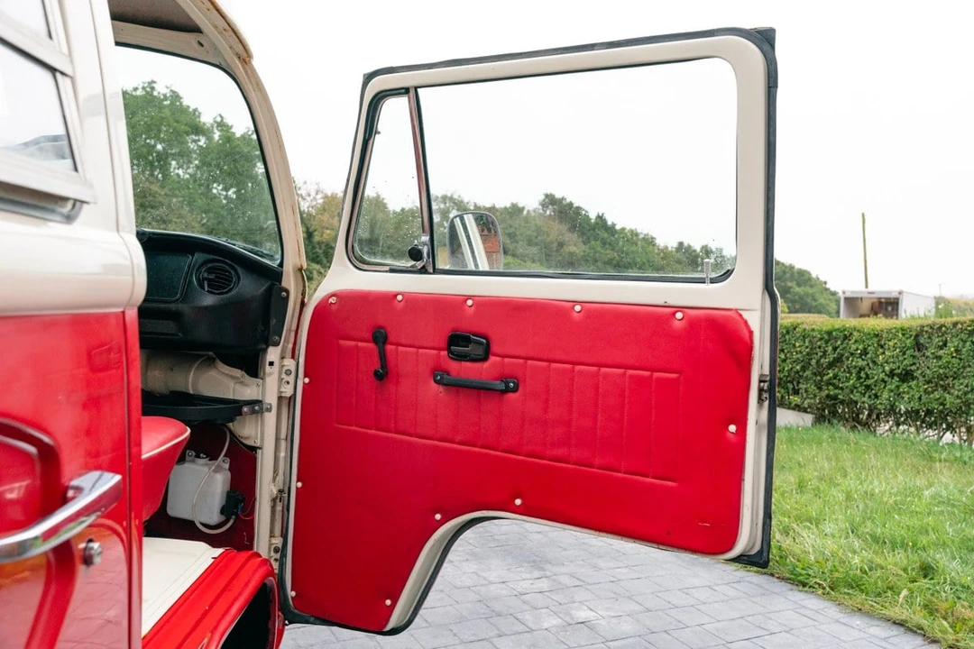 1979 Volkswagen Bay-Window Camper - Image 20 of 30