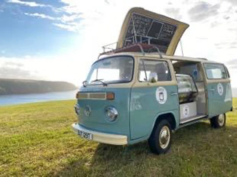 1979 Volkswagen Bay-Window Bus - Image 17 of 30