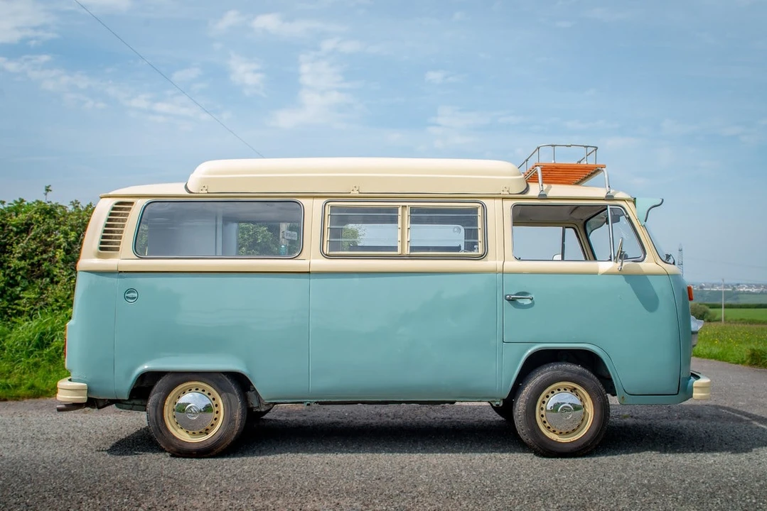 1979 Volkswagen Bay-Window Bus - Image 16 of 30