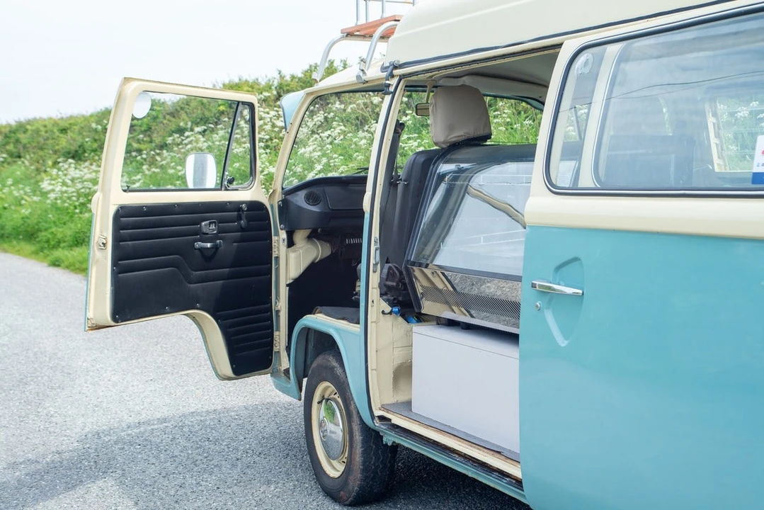 1979 Volkswagen Bay-Window Bus - Image 25 of 30