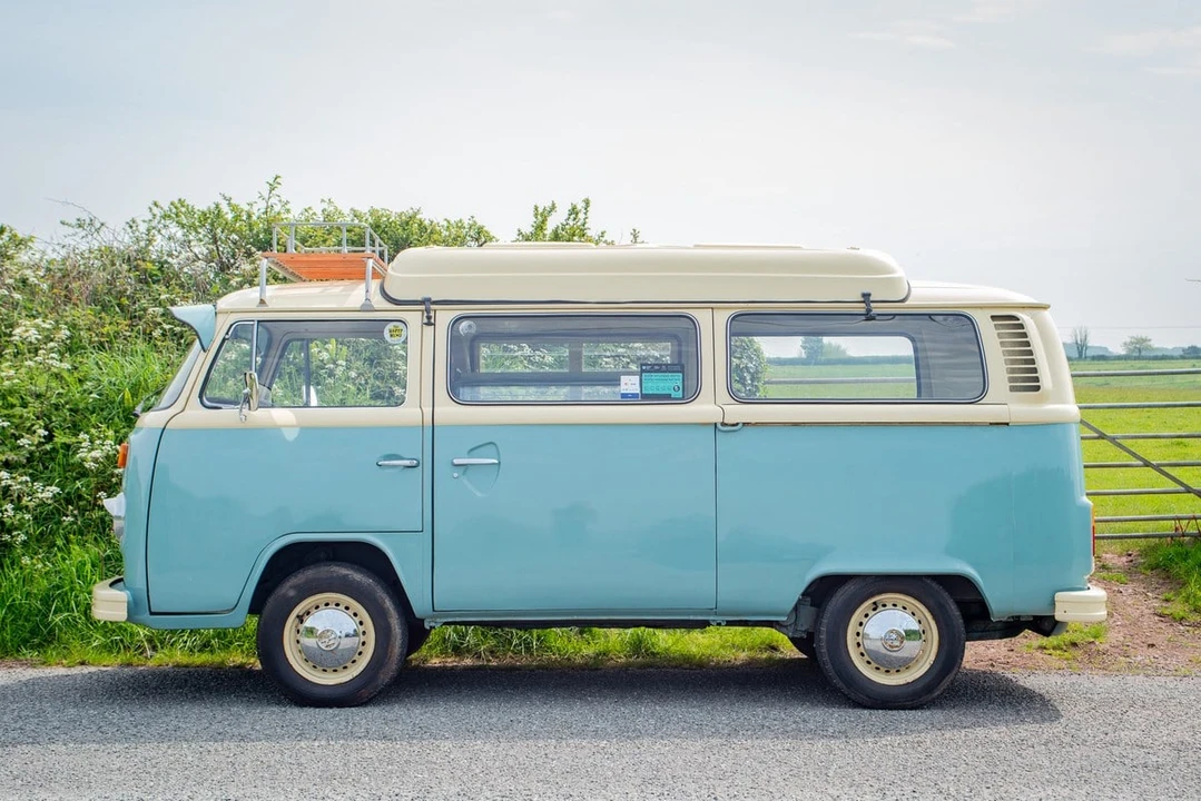 1979 Volkswagen Bay-Window Bus - Image 14 of 30