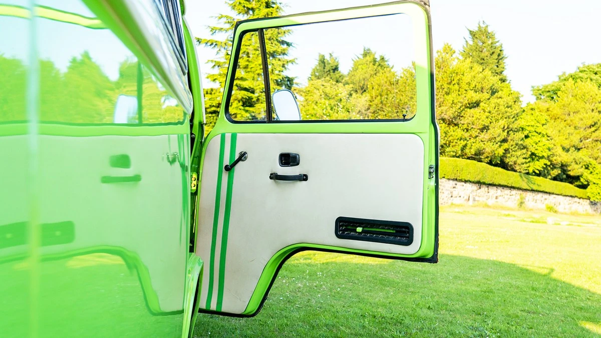 1979 Volkswagen Bay-Window Camper - Image 28 of 30