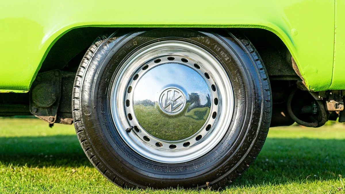 1979 Volkswagen Bay-Window Camper - Image 15 of 30