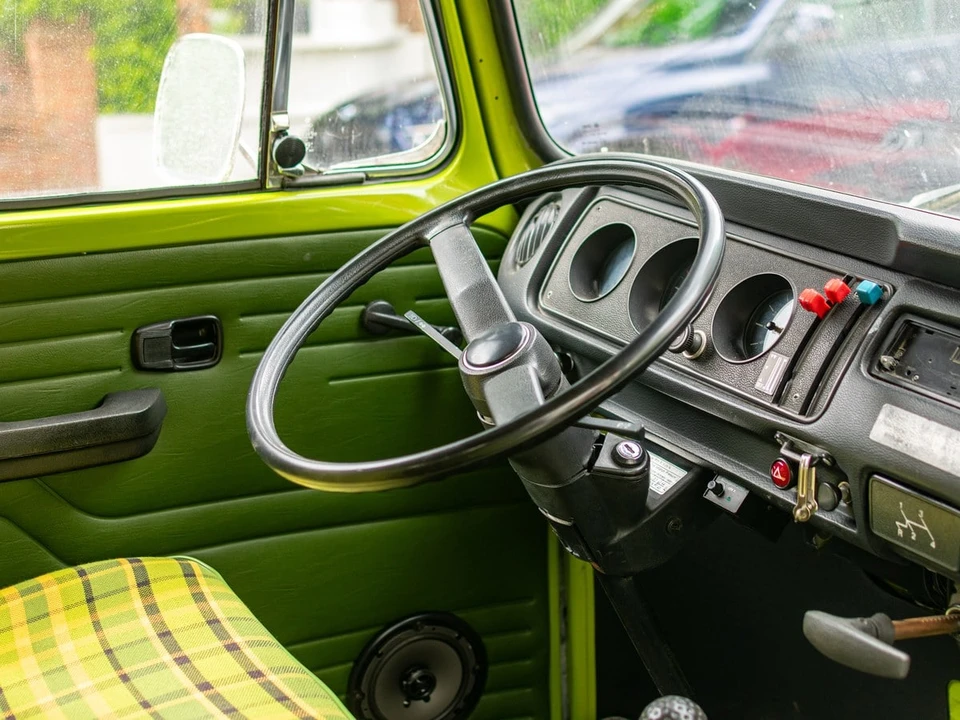 1979 Volkswagen Bay-Window Camper - Image 25 of 30