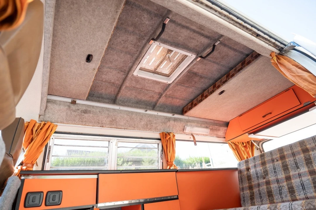 1979 Volkswagen Bay-Window Camper - Image 17 of 30