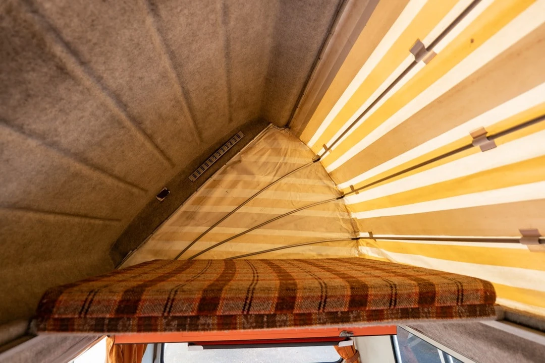 1979 Volkswagen Bay-Window Camper - Image 21 of 30