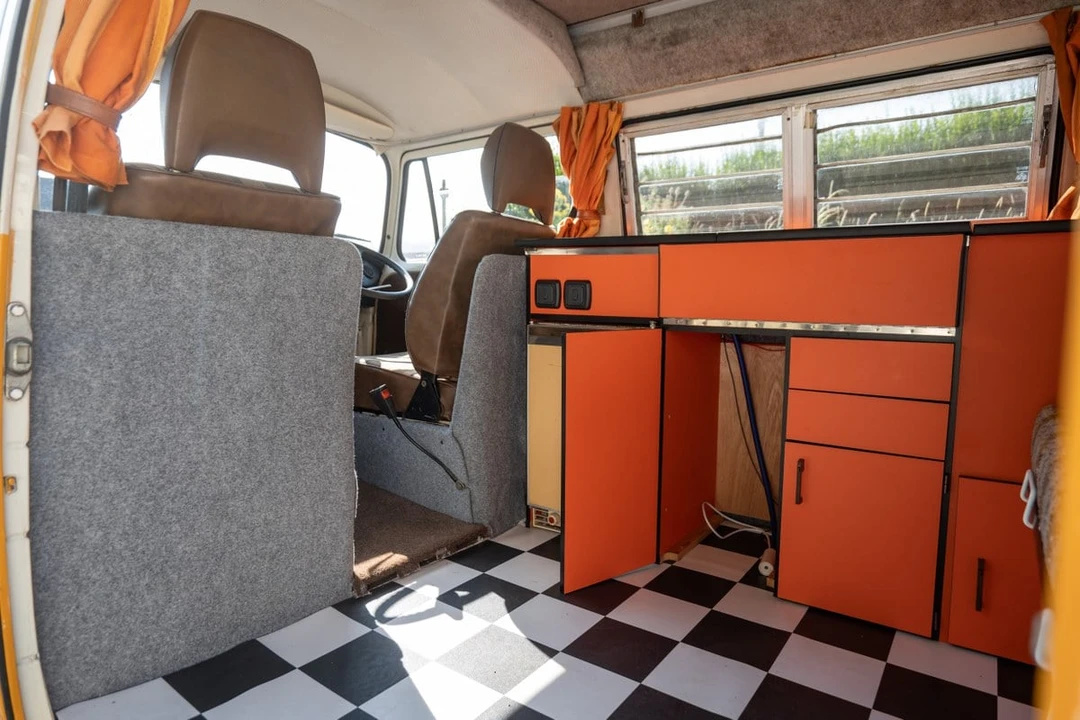 1979 Volkswagen Bay-Window Camper - Image 27 of 30