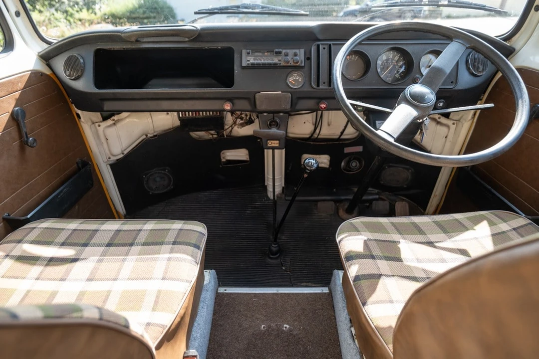 1979 Volkswagen Bay-Window Camper - Image 29 of 30
