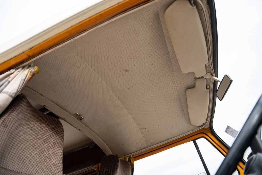 1979 Volkswagen Bay-Window Camper - Image 28 of 30