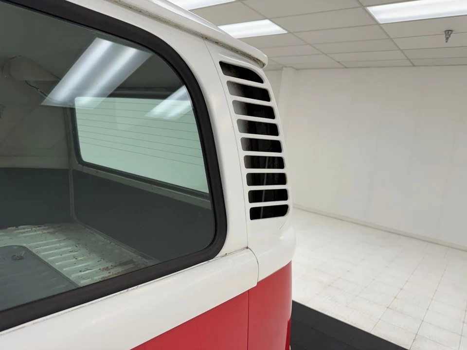 1979 Volkswagen Bay-Window Bus - Image 16 of 21