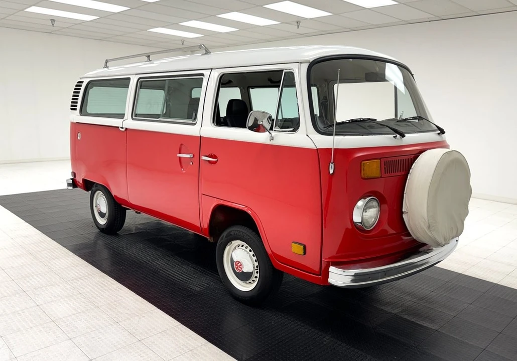 1979 Volkswagen Bay-Window Bus - Image 7 of 21