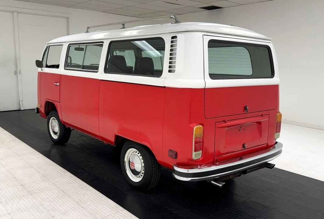 1979 Volkswagen Bay-Window Bus - Image 3 of 21
