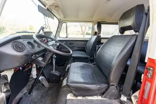 1979 Volkswagen Bay-Window Bus - Image 4 of 8