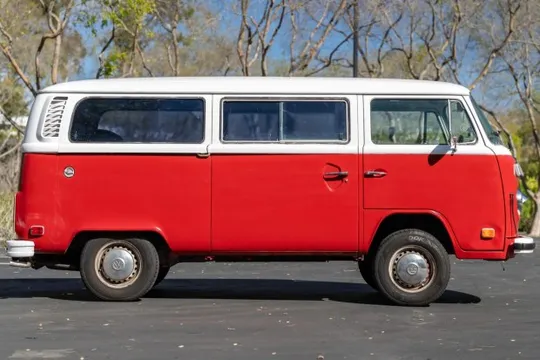 1979 Volkswagen Bay-Window Bus - Image 3 of 8