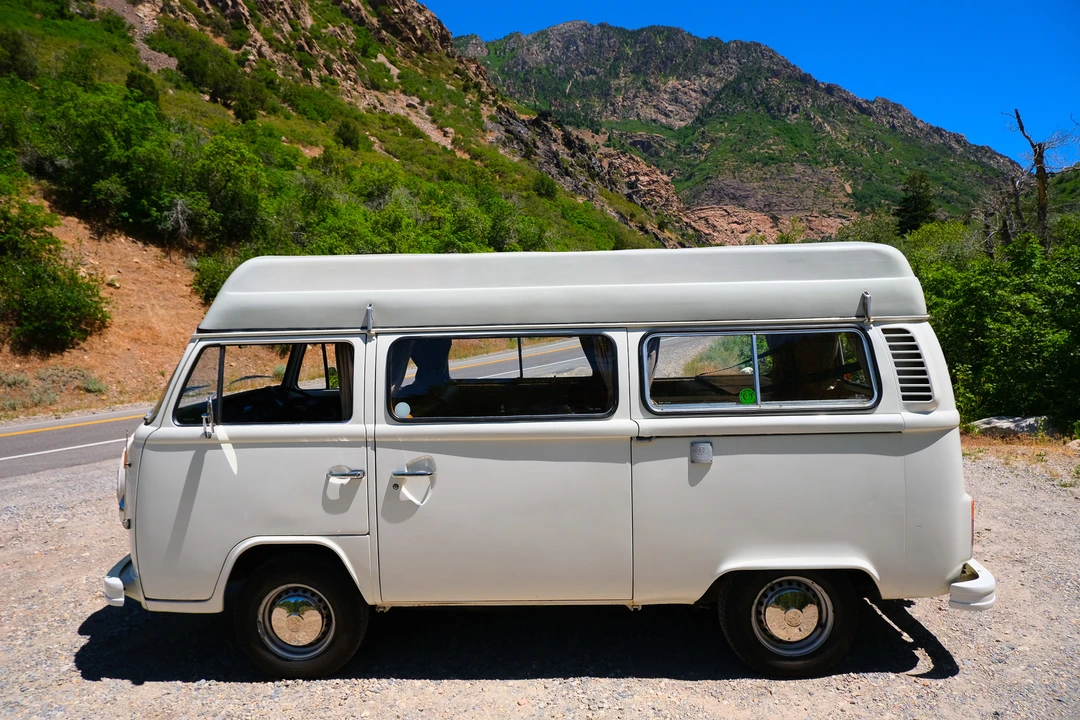 1979 Volkswagen Bay-Window Camper - Image 11 of 31