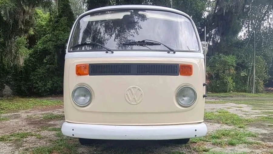 1979 Volkswagen Bay-Window Bus - Image 4 of 12