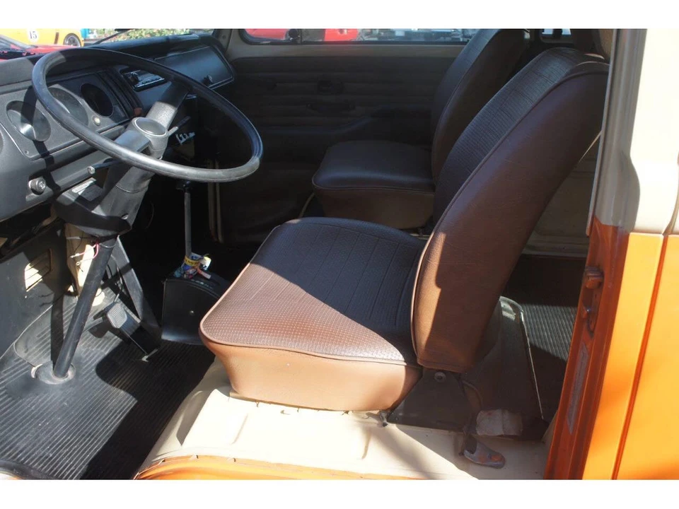1979 Volkswagen Bay-Window Bus - Image 10 of 18