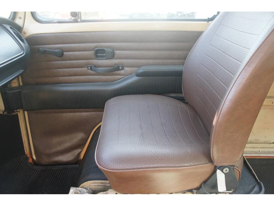 1979 Volkswagen Bay-Window Bus - Image 6 of 18