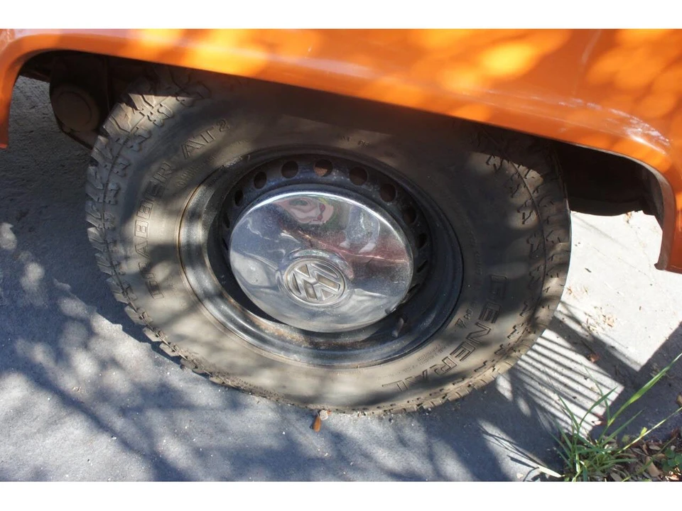 1979 Volkswagen Bay-Window Bus - Image 15 of 18