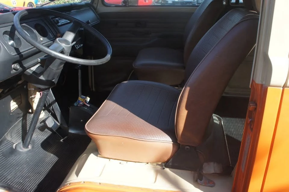1979 Volkswagen Bay-Window Bus - Image 10 of 18