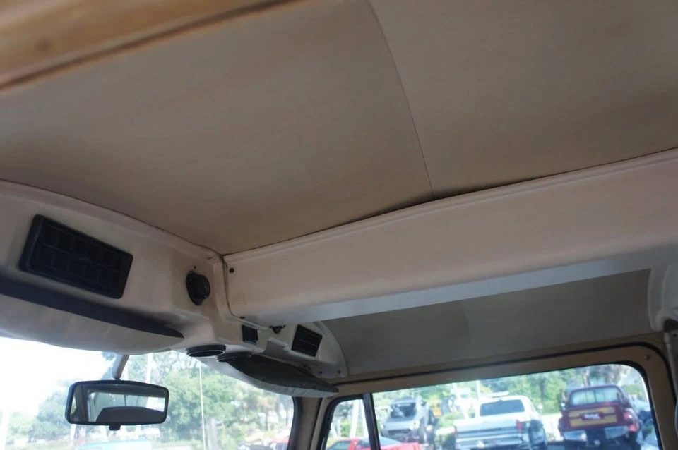1979 Volkswagen Bay-Window Bus - Image 5 of 18