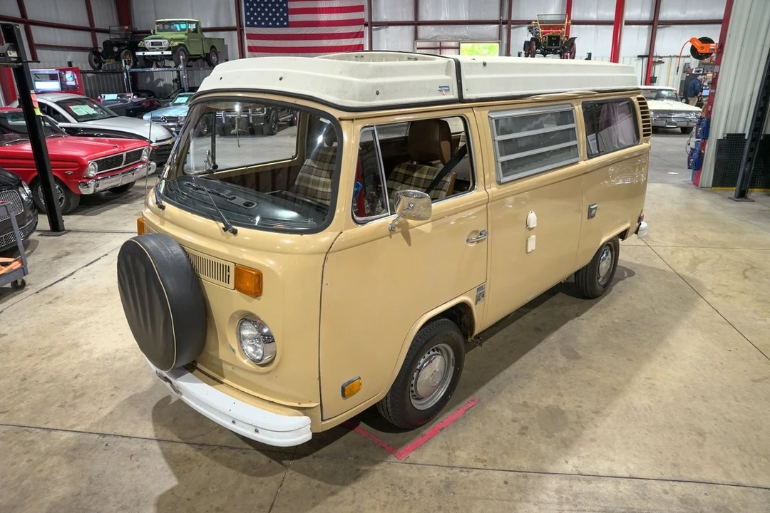 1979 Volkswagen Bay-Window Camper - Image 15 of 21