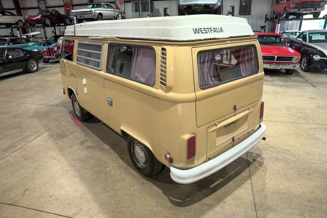 1979 Volkswagen Bay-Window Camper - Image 16 of 21