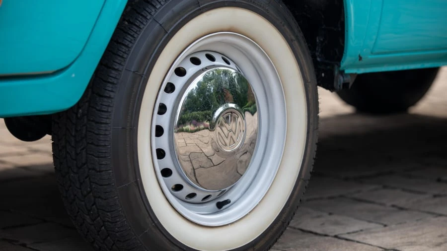 1979 Volkswagen Bay-Window Camper - Image 9 of 20