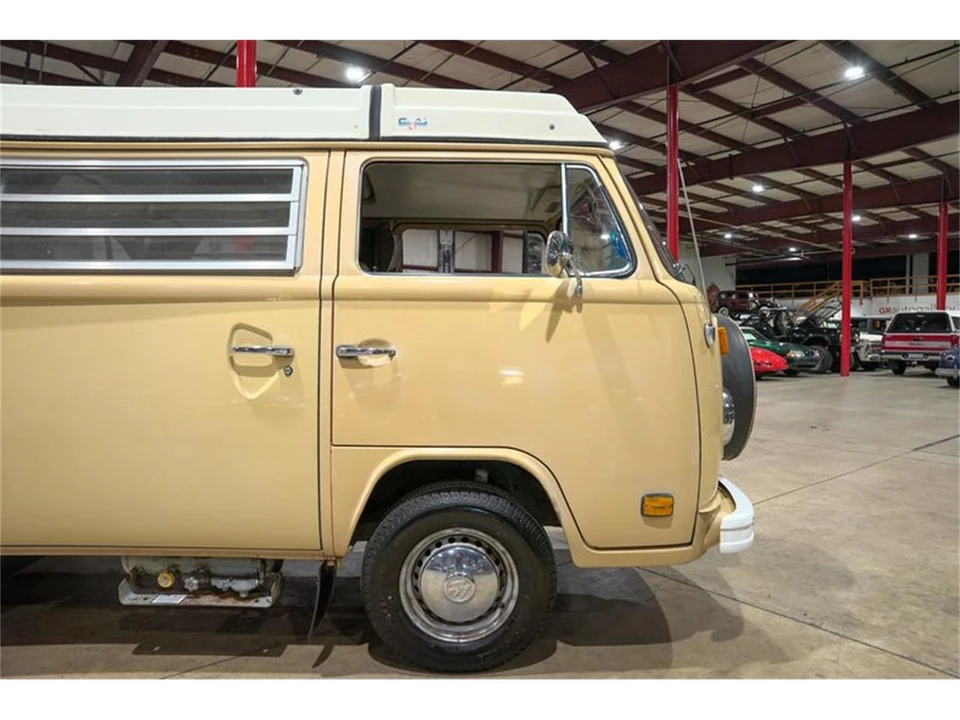 1979 Volkswagen Bay-Window Camper - Image 11 of 31