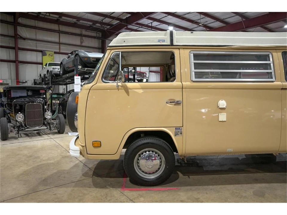 1979 Volkswagen Bay-Window Camper - Image 3 of 31